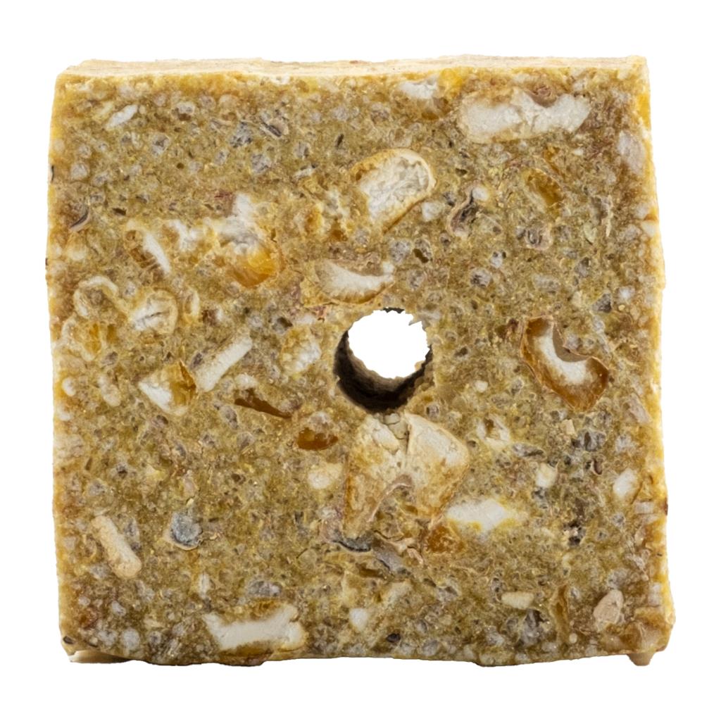 Sazan Yemi - Delikli Küspe - Mısır - Kare - 1 KG Paket